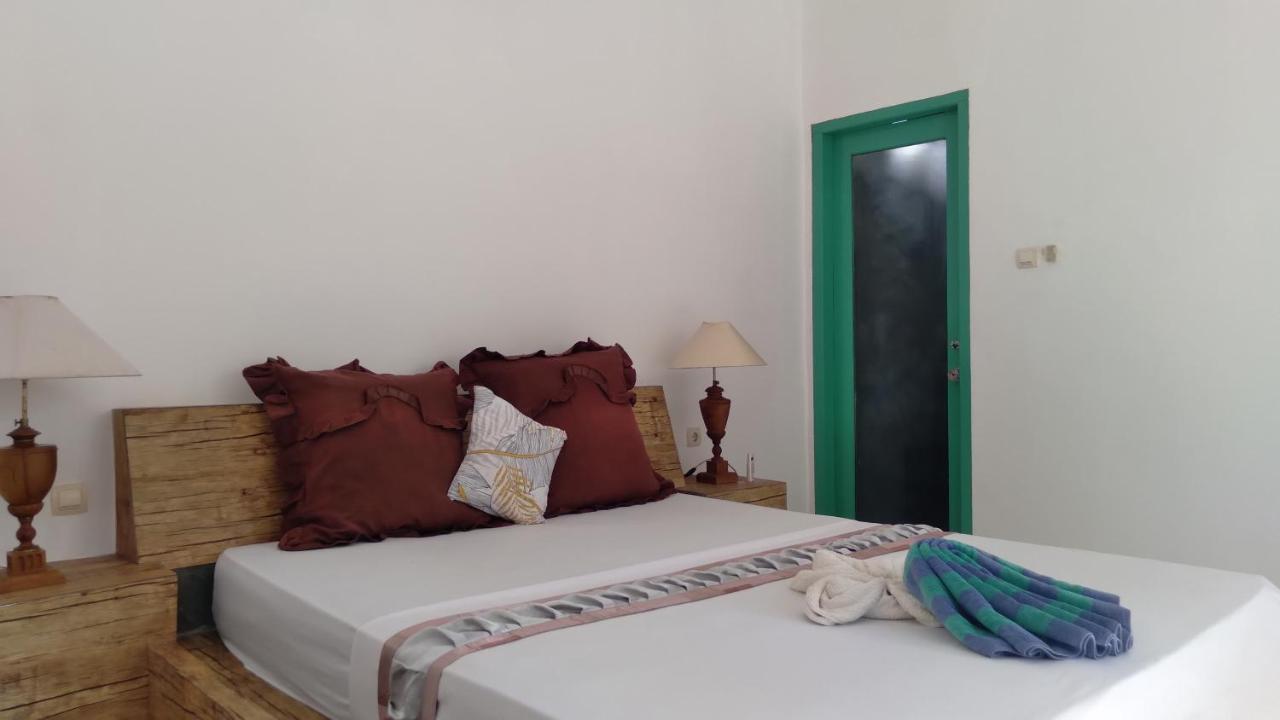 Palm Trees Villas Гили-Эйр Экстерьер фото